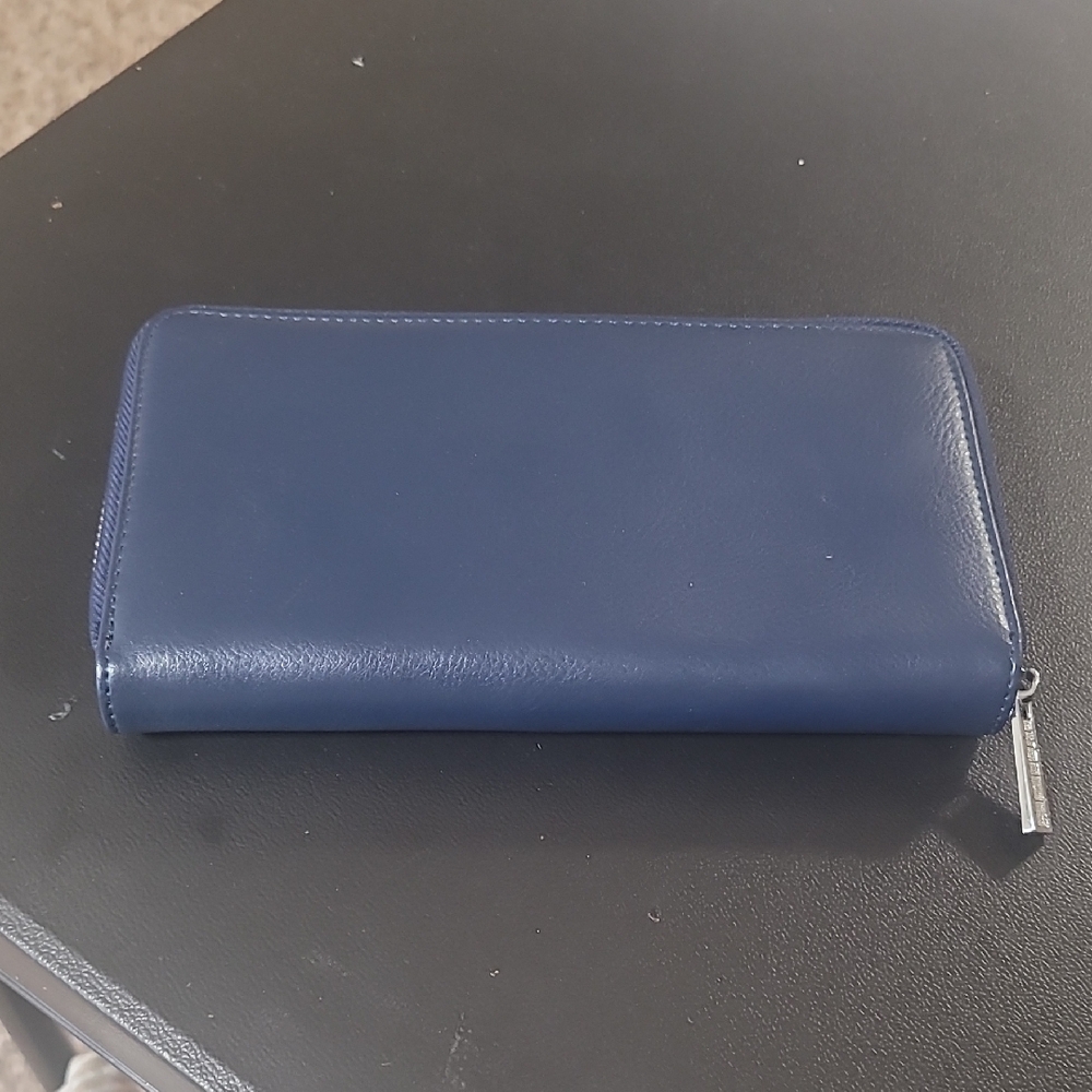 Blue Leather Zip Wallet
